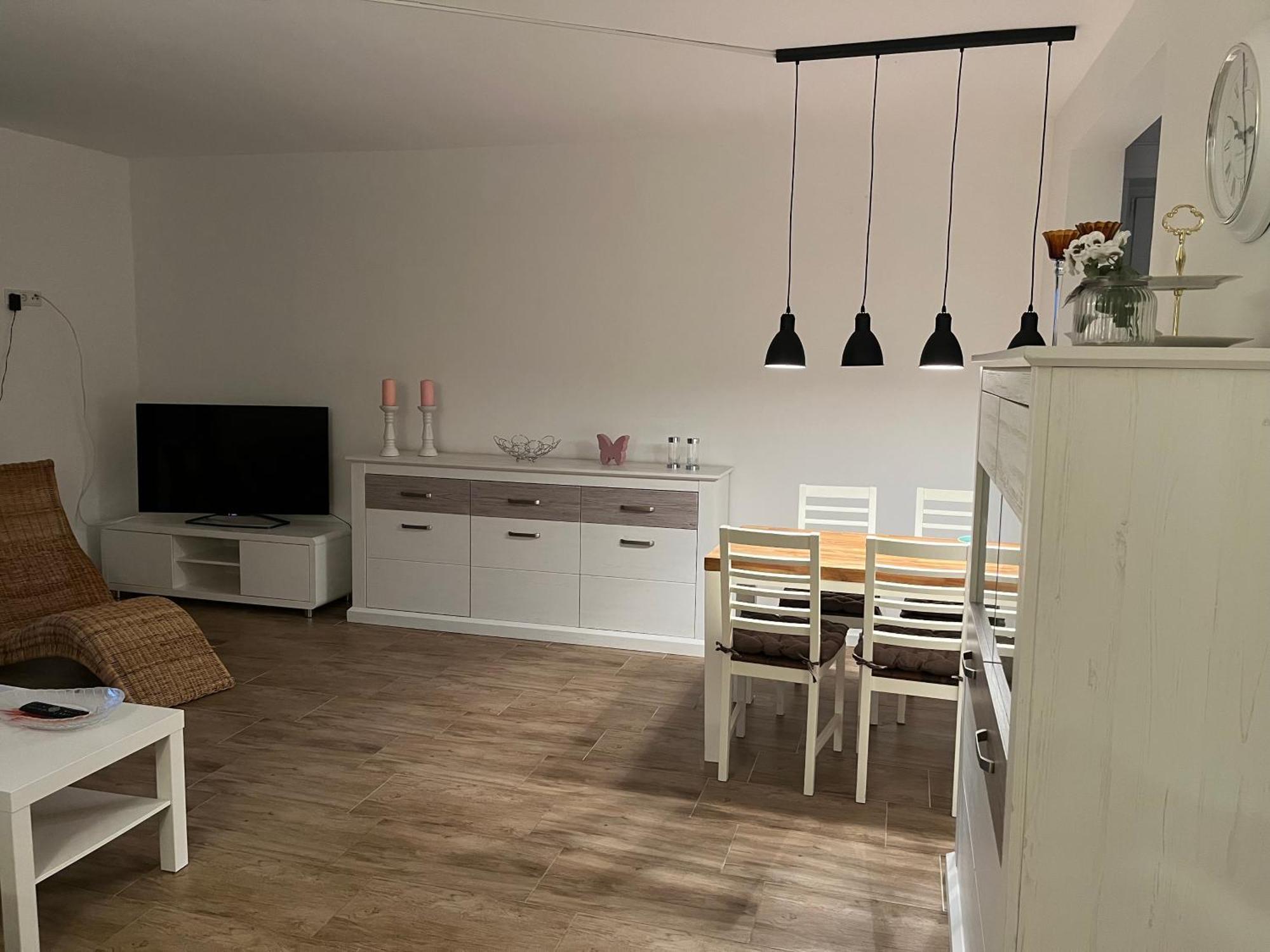 Wunderschoene Ferienwohnung Mit Balkon Auf Dem Bauernhof Гревен Экстерьер фото