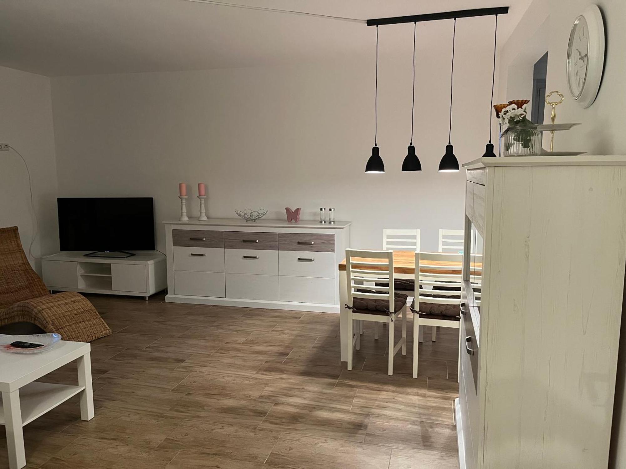 Wunderschoene Ferienwohnung Mit Balkon Auf Dem Bauernhof Гревен Экстерьер фото
